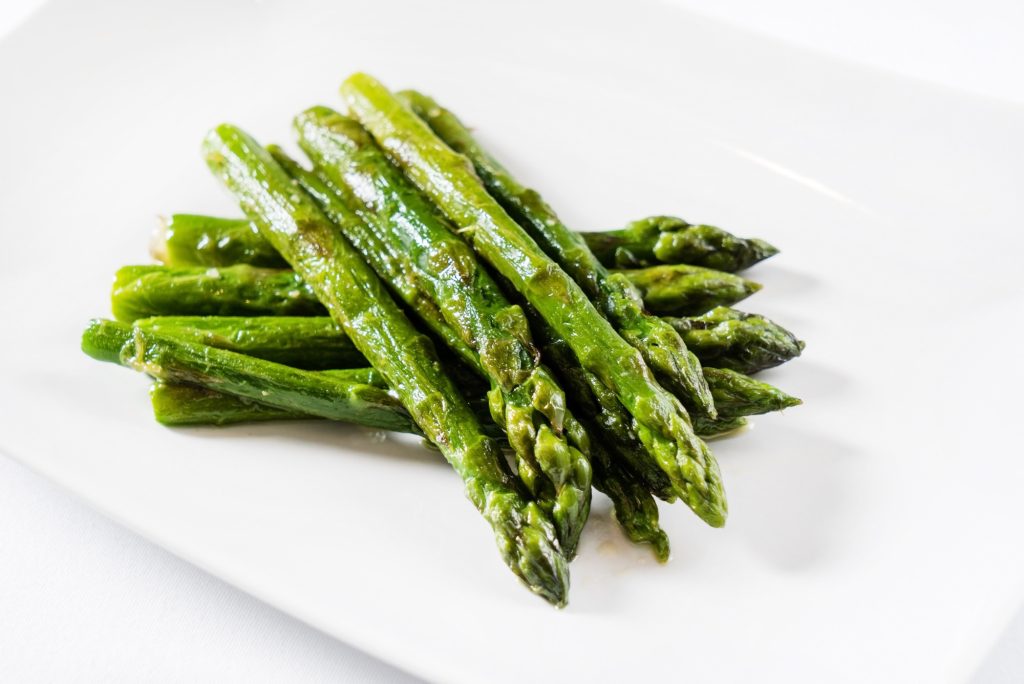 Cooked asparagus spears.