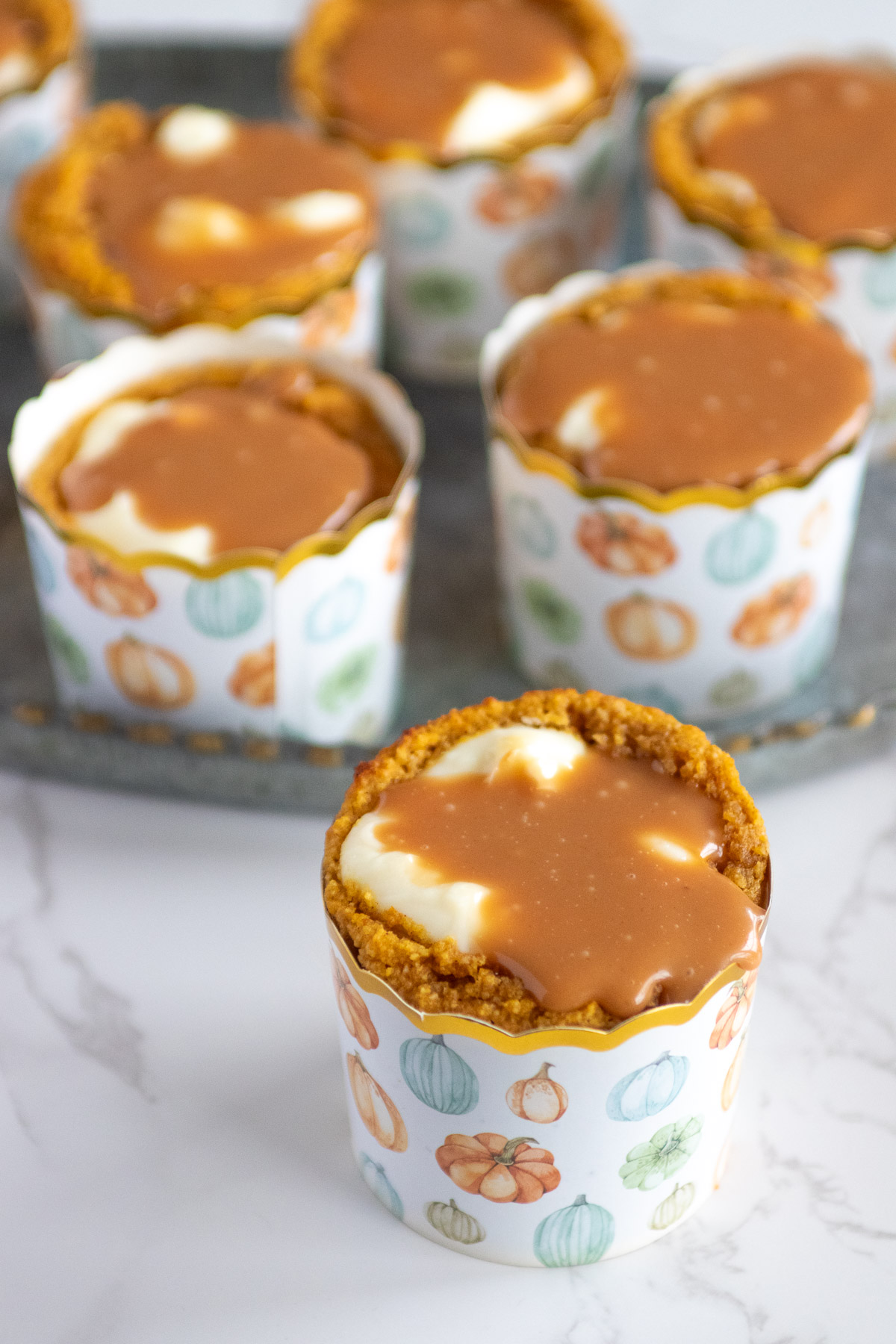 Pumpkin Caramel Cheesecake Muffins (Keto, Low Carb)