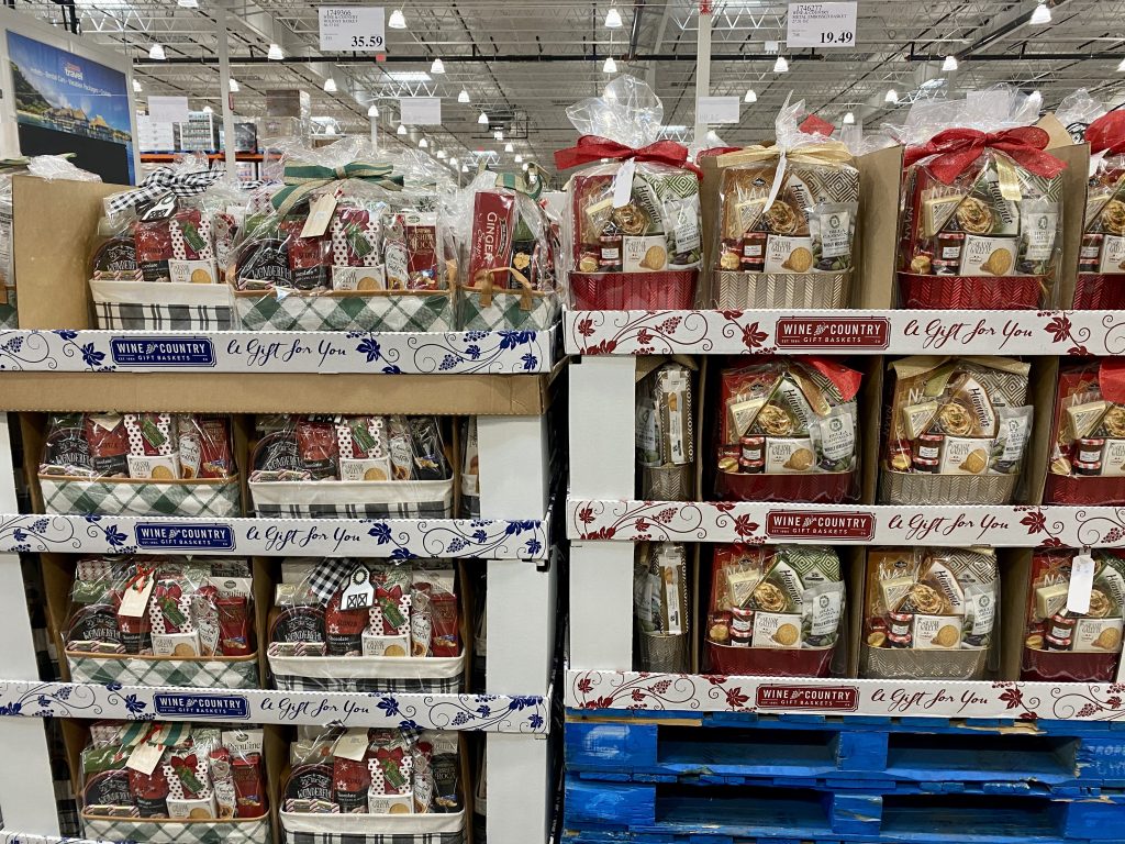 Christmas meat and cheese sets at costco.