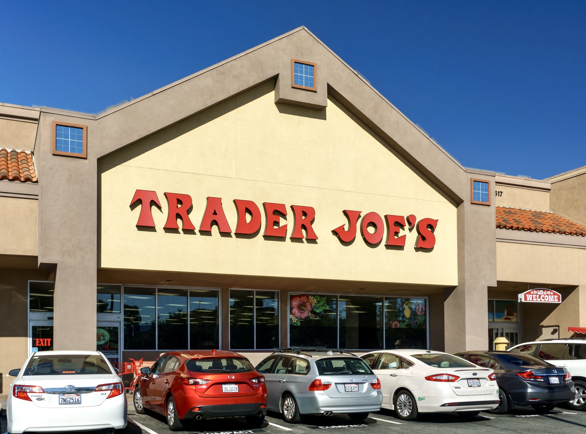 Trader Joe’s Low Carb: 27 Fantastic Finds