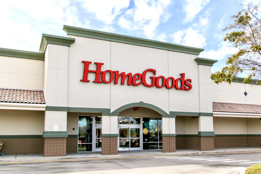 Front of HomeGoods Store.